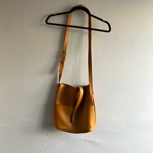Meyelo leather bag